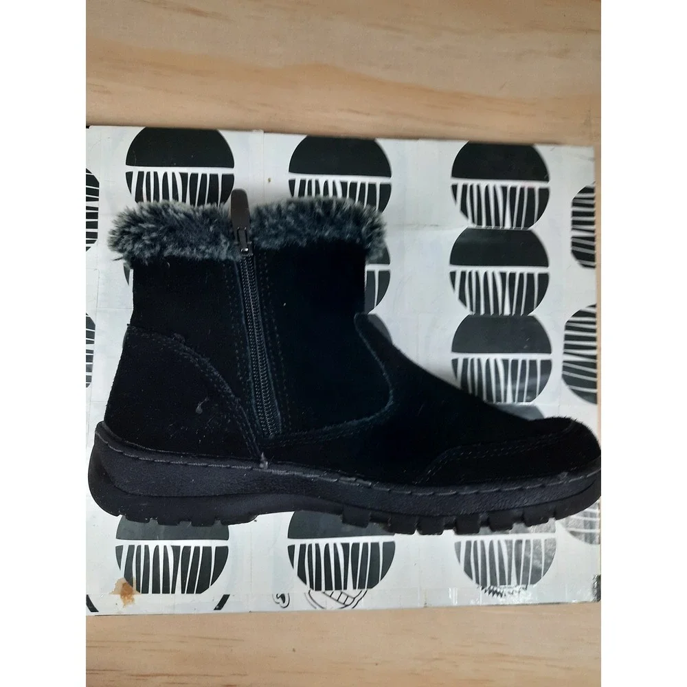 Black Suede‎ Faux Fur Khombu Ankle Boots Side Zip Button Detail Womens sz 6